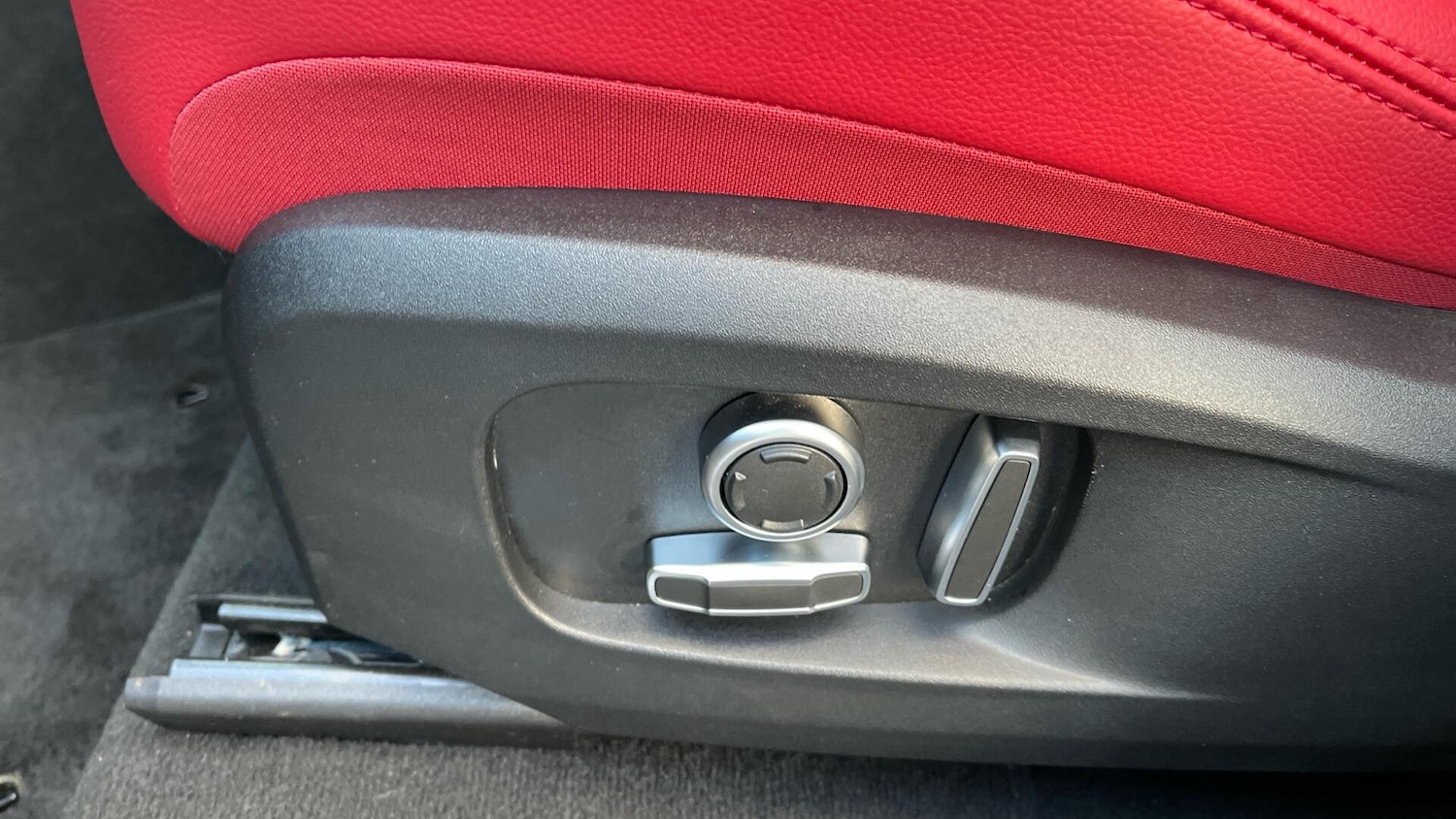 Used Jaguar F-Pace 2022 for sale - 77015226: Photo 35