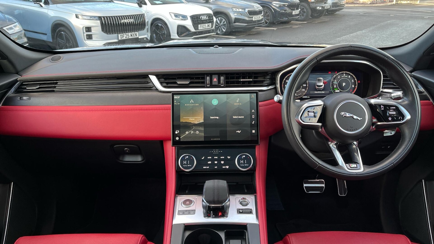 Used Jaguar F-Pace 2022 for sale - 77015226: Photo 4