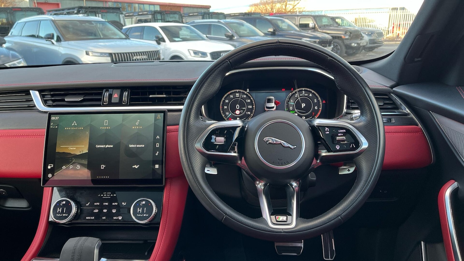 Used Jaguar F-Pace 2022 for sale - 77015226: Photo 5