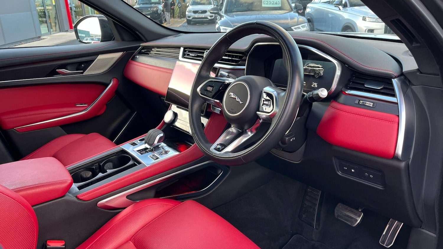 Used Jaguar F-Pace 2022 for sale - 77015226: Photo 6