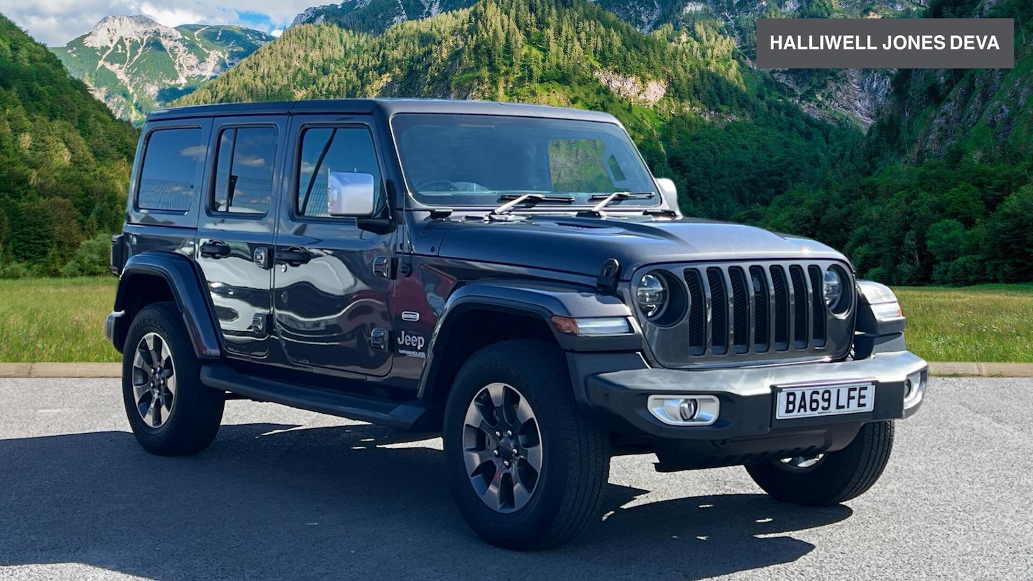 Used Jeep Wrangler 2019 for sale - 76780604: Photo 1