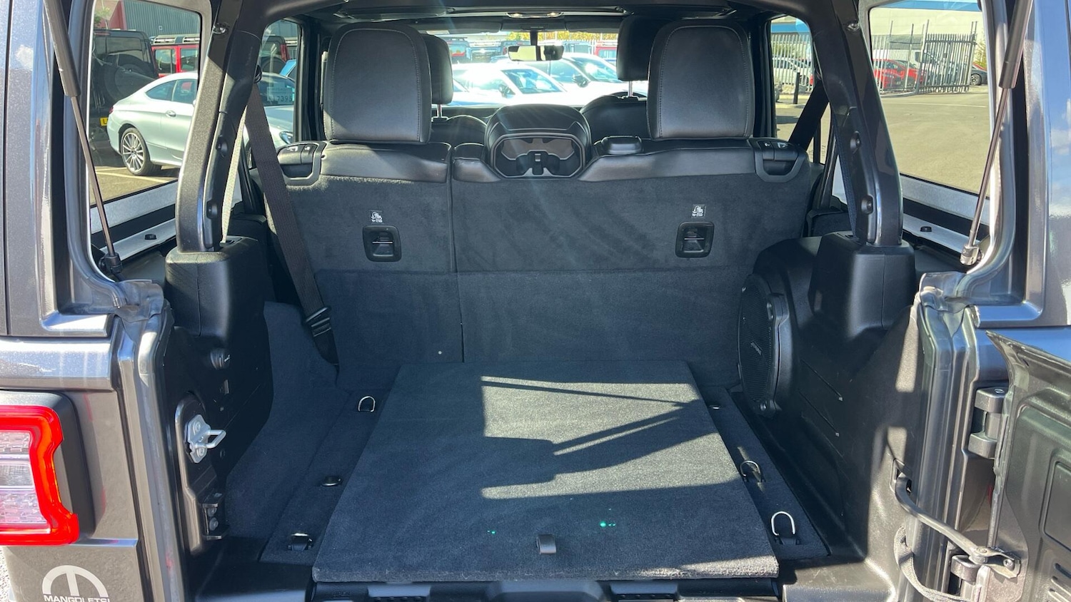 Used Jeep Wrangler 2019 for sale - 76780604: Photo 13