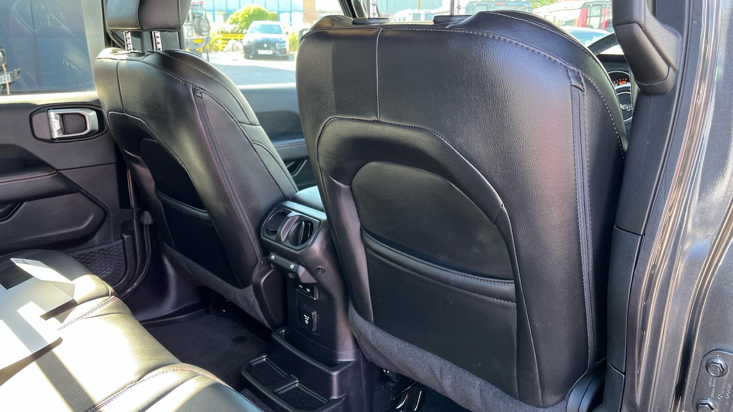 Used Jeep Wrangler 2019 for sale - 76780604: Photo 22