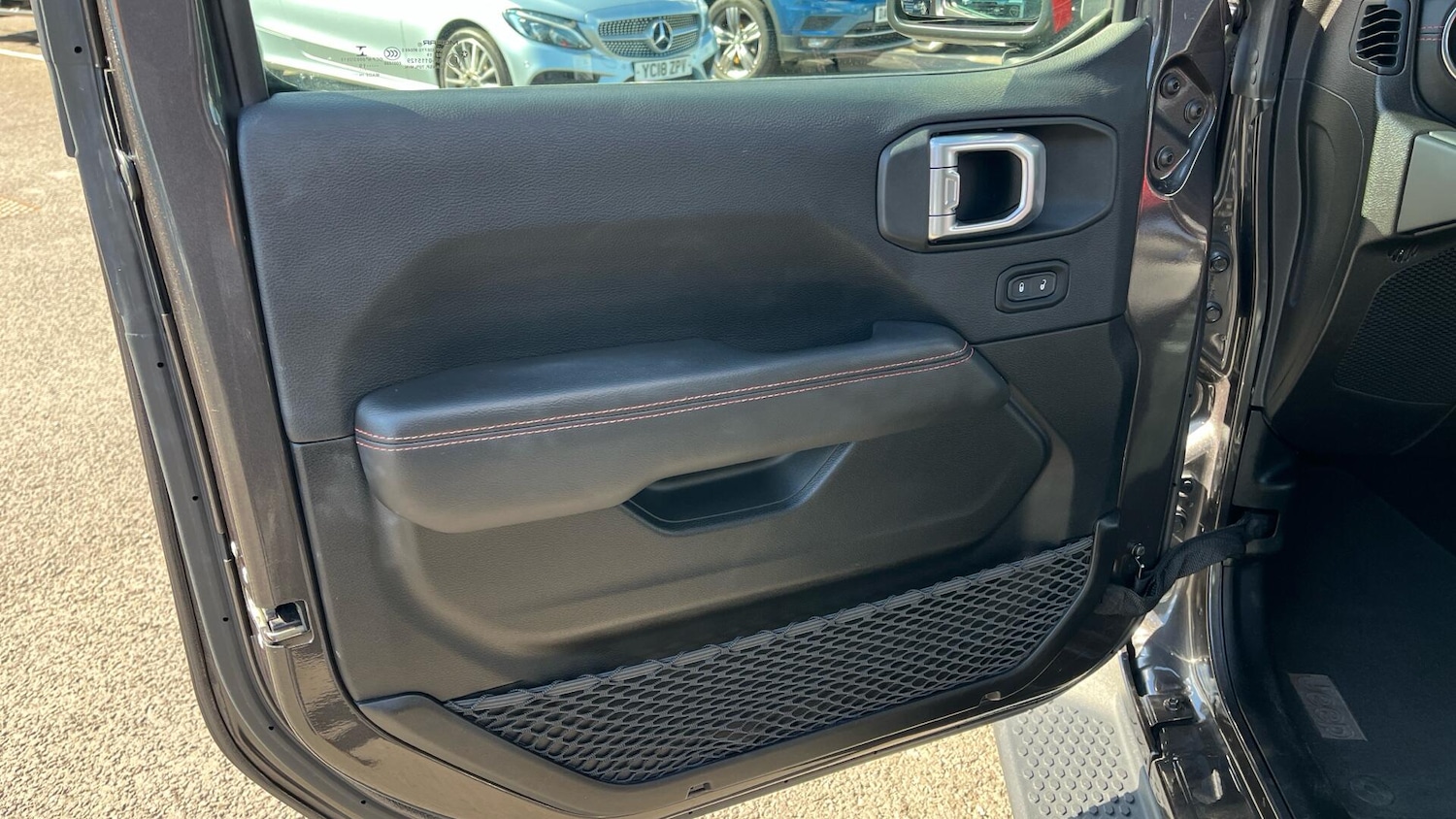 Used Jeep Wrangler 2019 for sale - 76780604: Photo 34