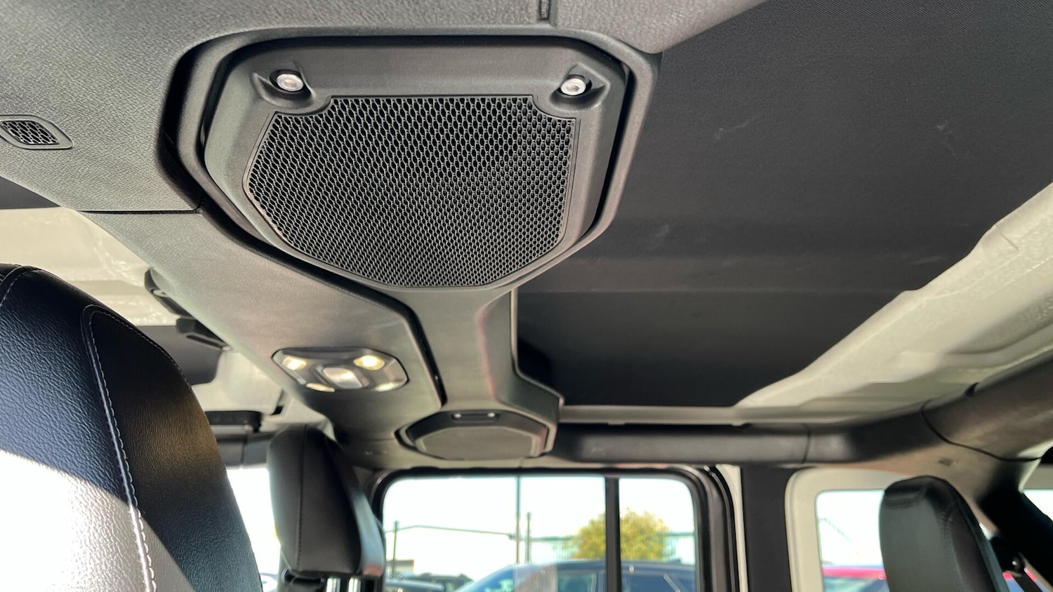 Used Jeep Wrangler 2019 for sale - 76780604: Photo 37