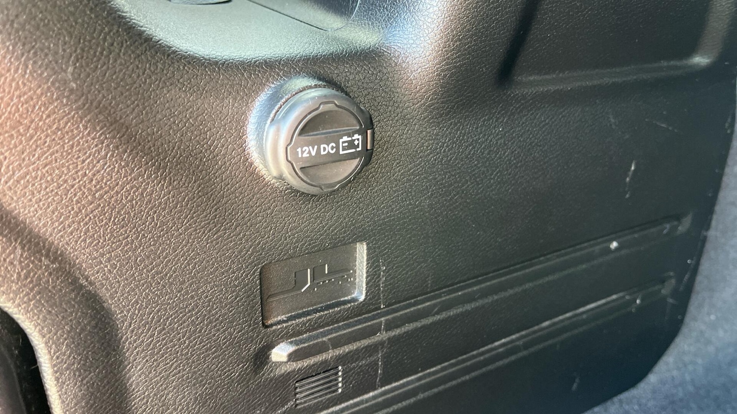 Used Jeep Wrangler 2019 for sale - 76780604: Photo 44