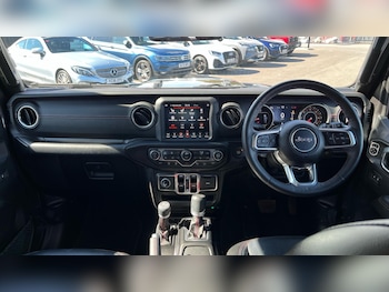 Used Jeep Wrangler 2019 for sale - 76780604: Photo