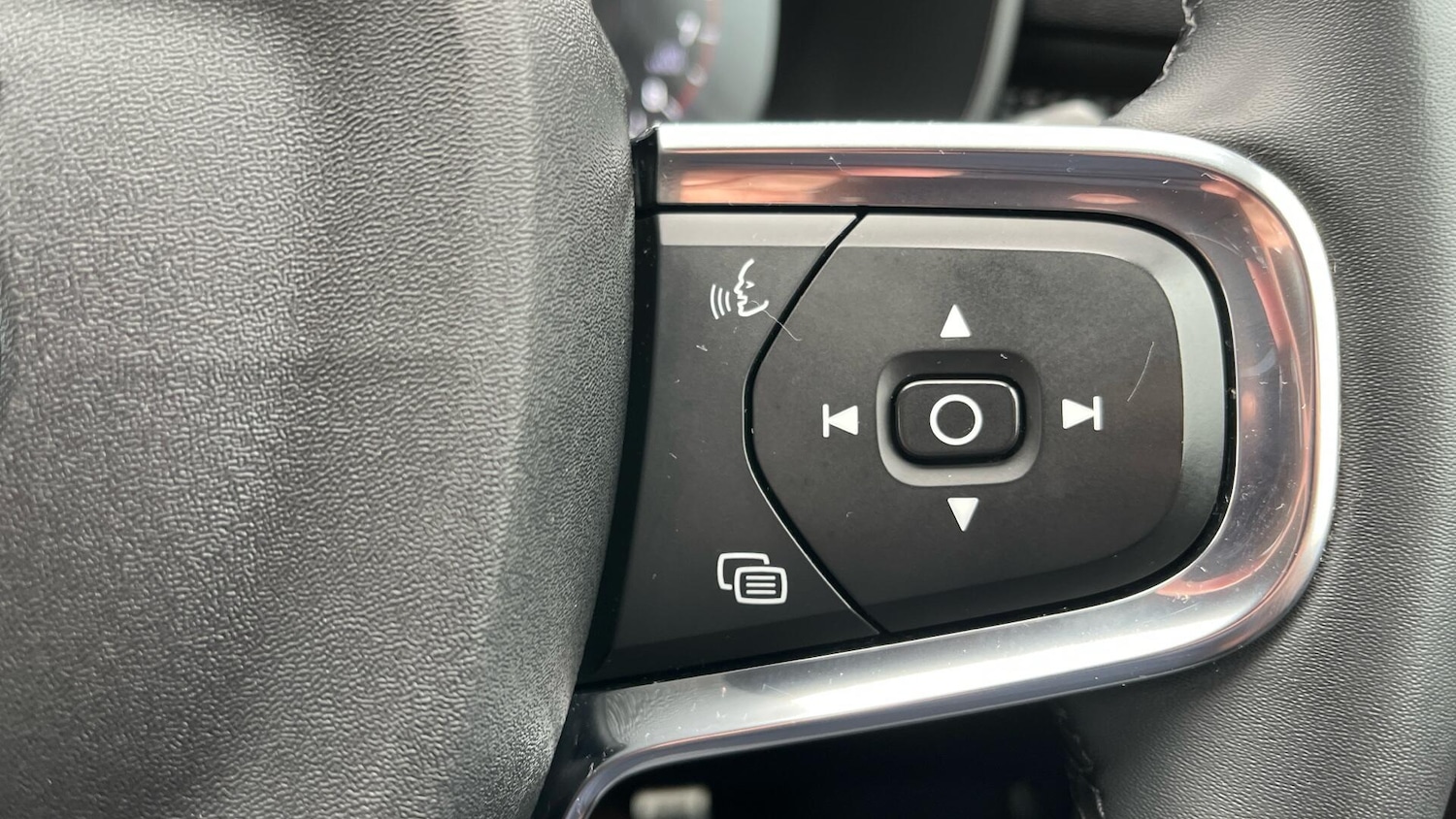 Used Volvo XC40 2021 for sale - 76781453: Photo 18