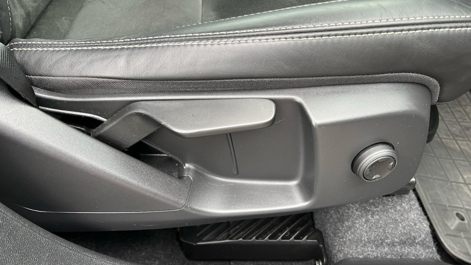 Used Volvo XC40 2021 for sale - 76781453: Photo 29