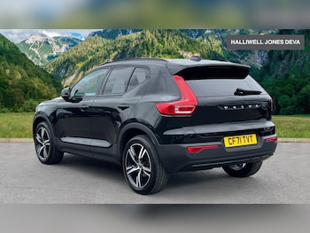 Used Volvo XC40 2021 for sale - 76781453: Photo