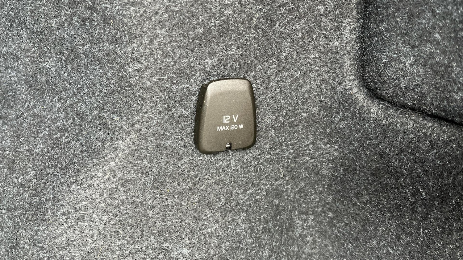 Used Volvo XC40 2021 for sale - 76781453: Photo 42