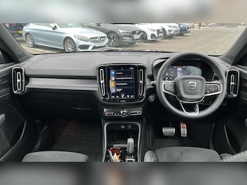 Used Volvo XC40 2021 for sale - 76781453: Photo