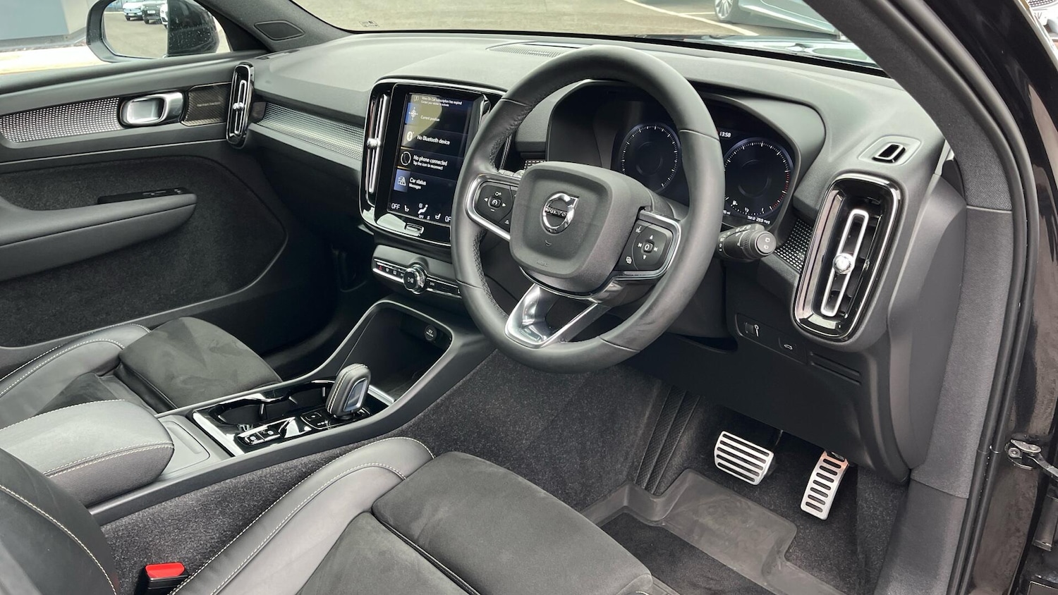 Used Volvo XC40 2021 for sale - 76781453: Photo 6