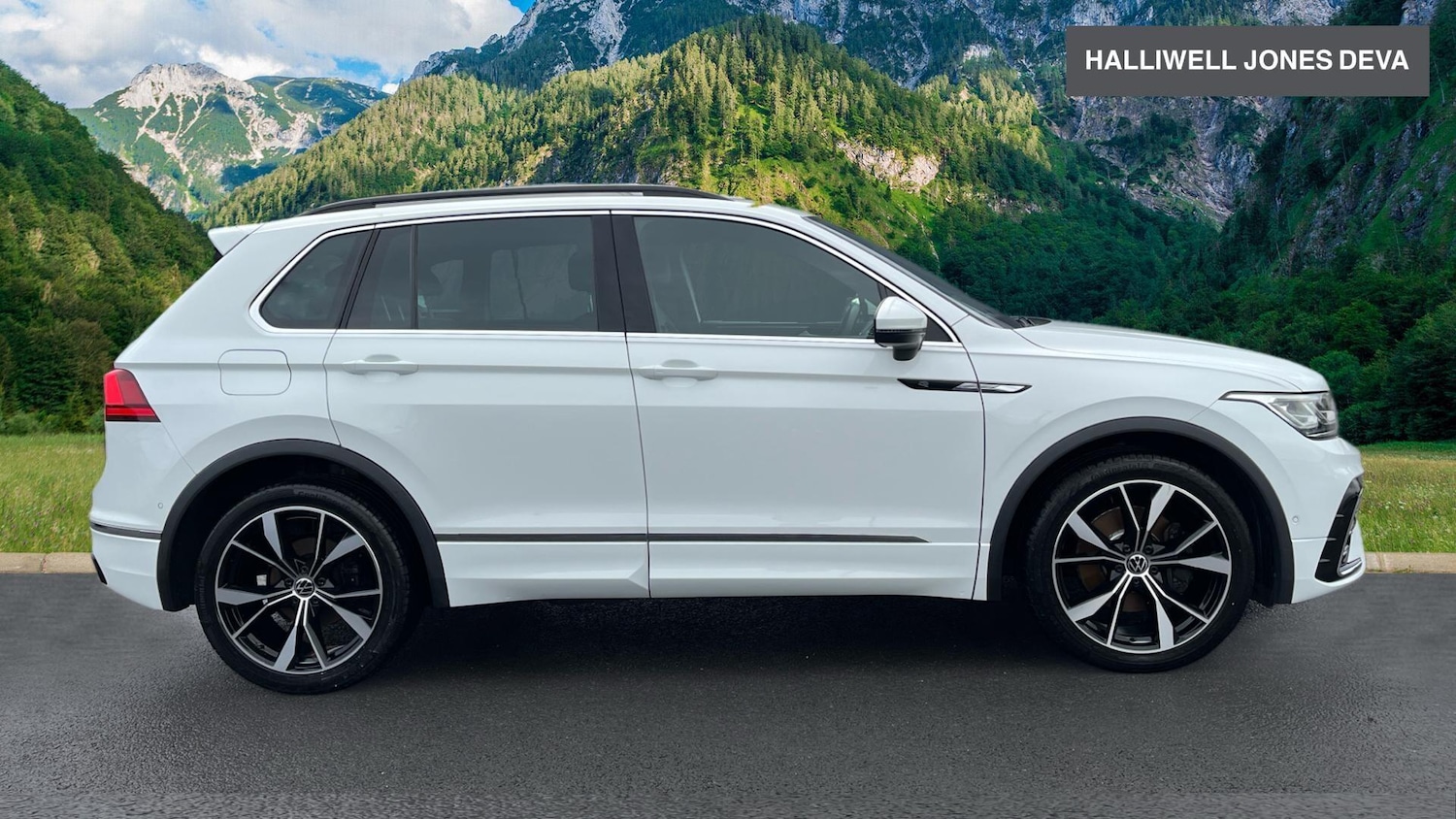 Used Volkswagen Tiguan 2022 for sale - 76781600: Photo 3