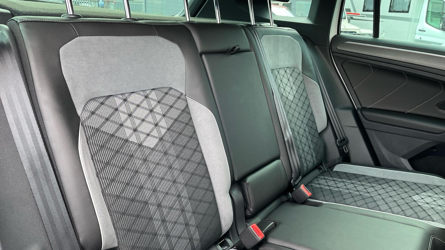 Used Volkswagen Tiguan 2022 for sale - 76781600: Photo 31