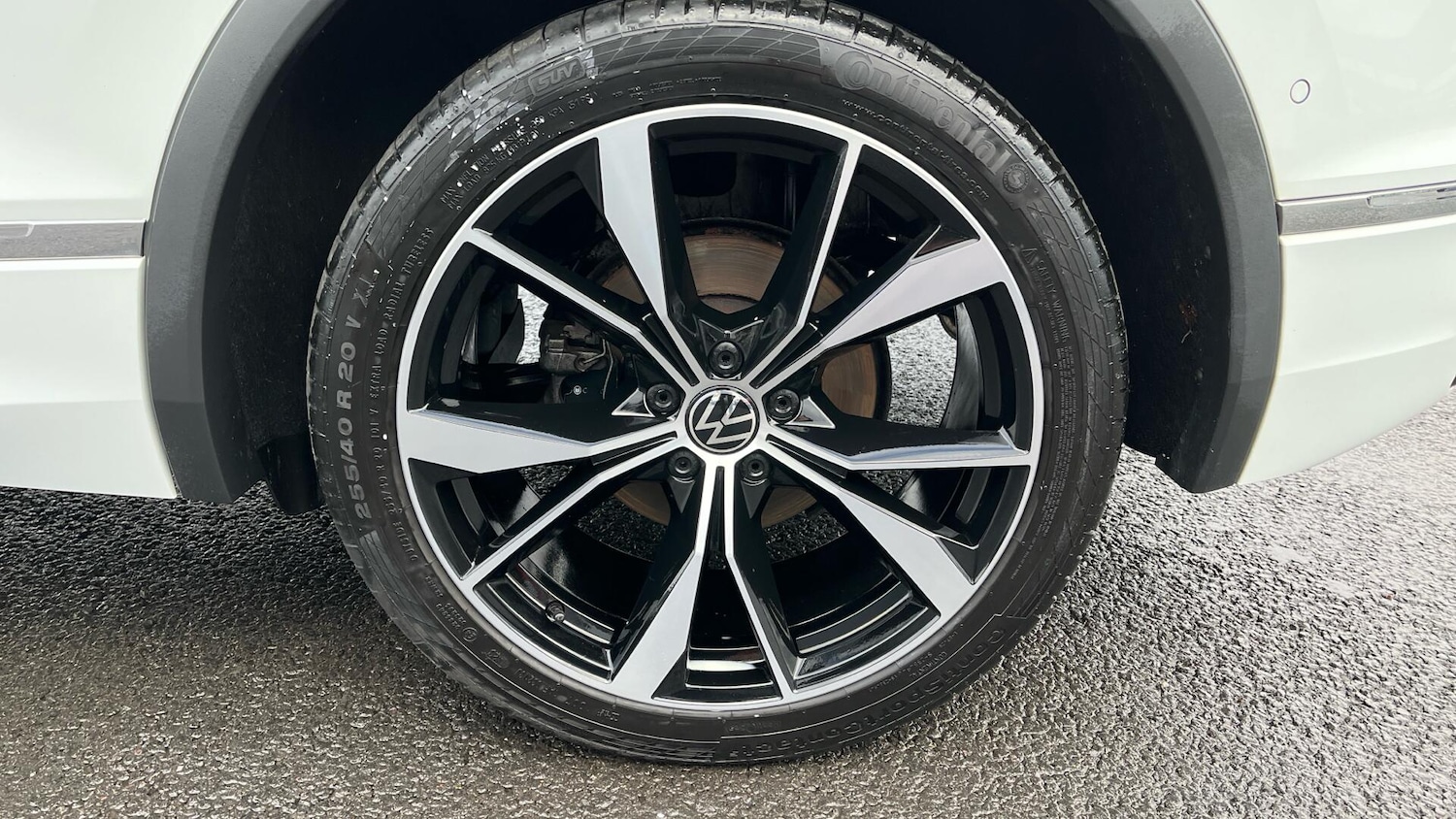 Used Volkswagen Tiguan 2022 for sale - 76781600: Photo 36