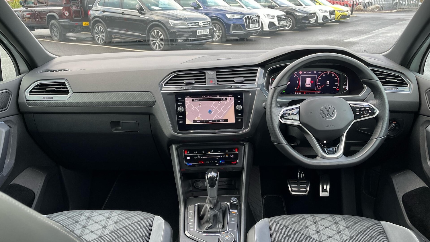 Used Volkswagen Tiguan 2022 for sale - 76781600: Photo 4
