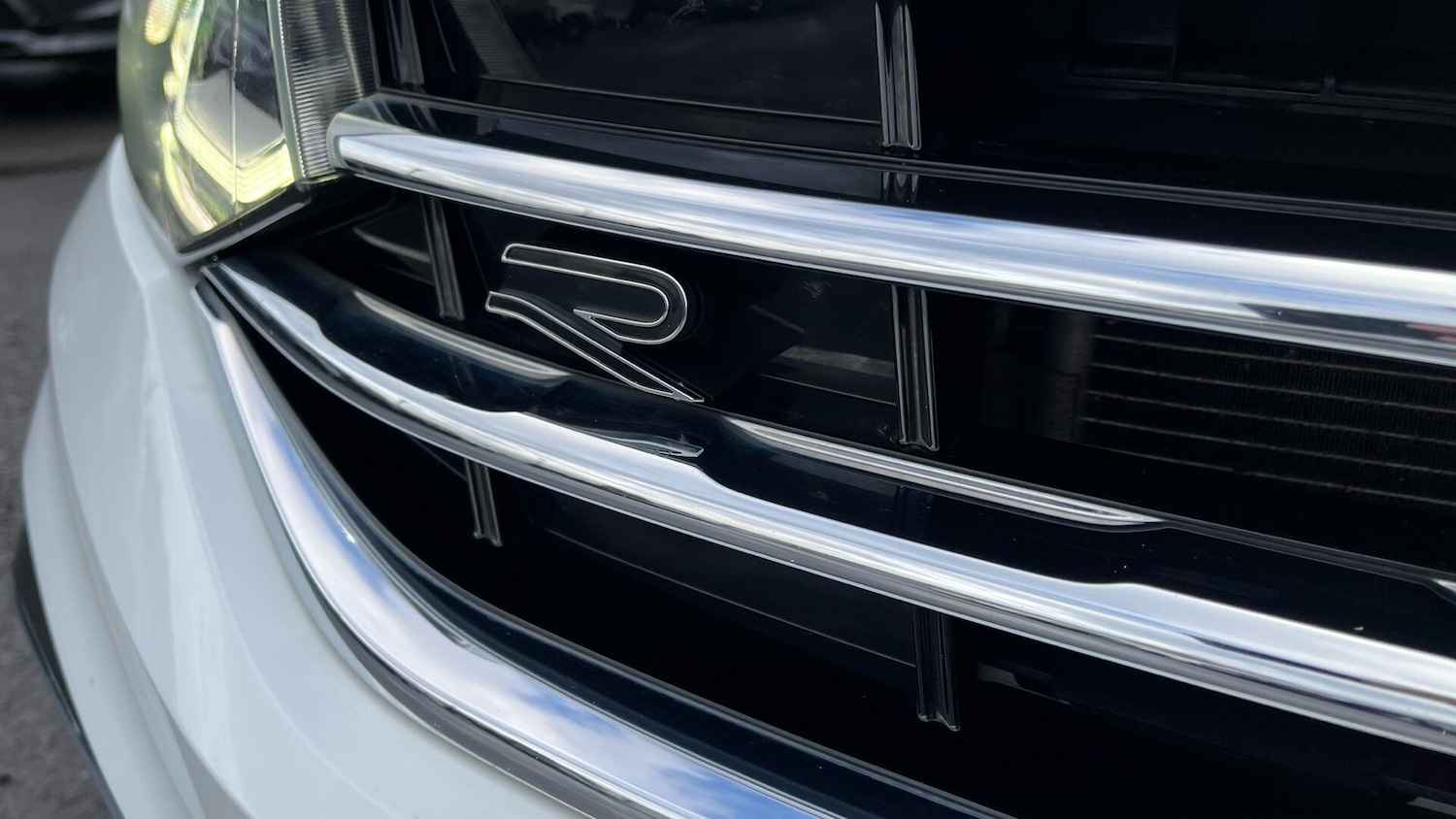 Used Volkswagen Tiguan 2022 for sale - 76781600: Photo 41