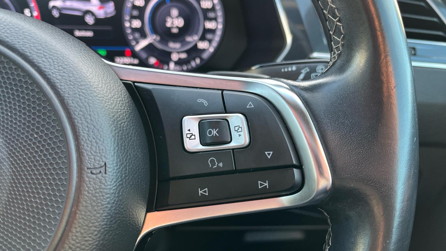 Used Volkswagen Tiguan 2017 for sale - 78020447: Photo 18