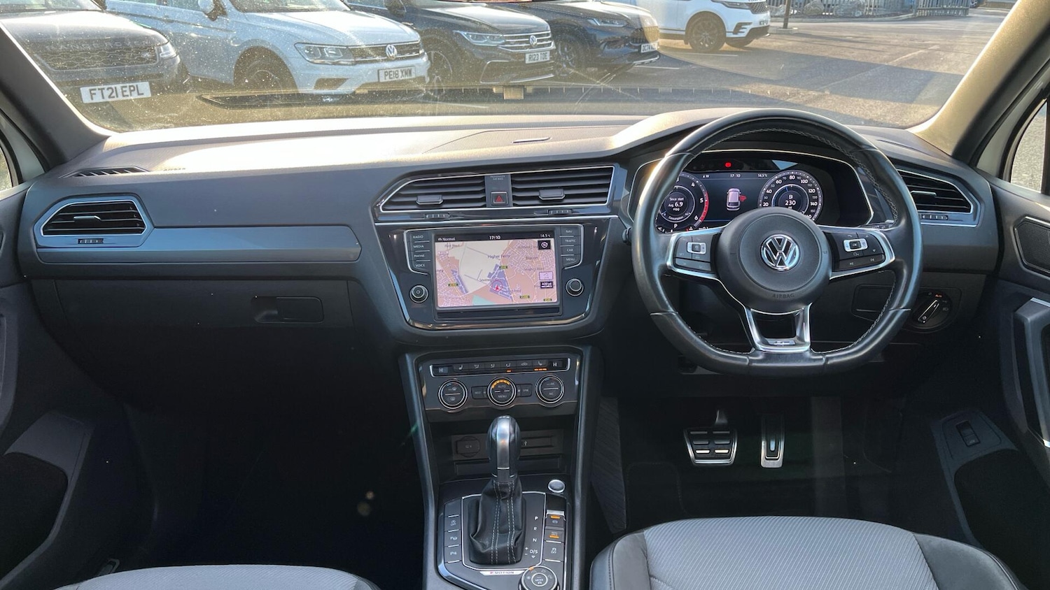 Used Volkswagen Tiguan 2017 for sale - 78020447: Photo 4