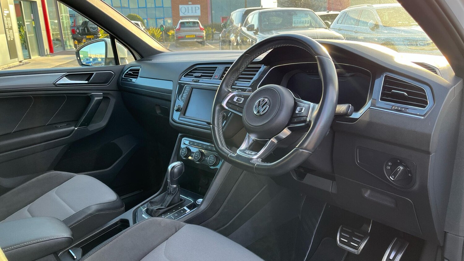 Used Volkswagen Tiguan 2017 for sale - 78020447: Photo 6