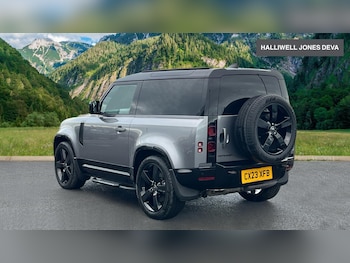 Used Land Rover Defender 2023 for sale - 76781222: Photo