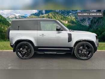 Used Land Rover Defender 2023 for sale - 76781222: Photo