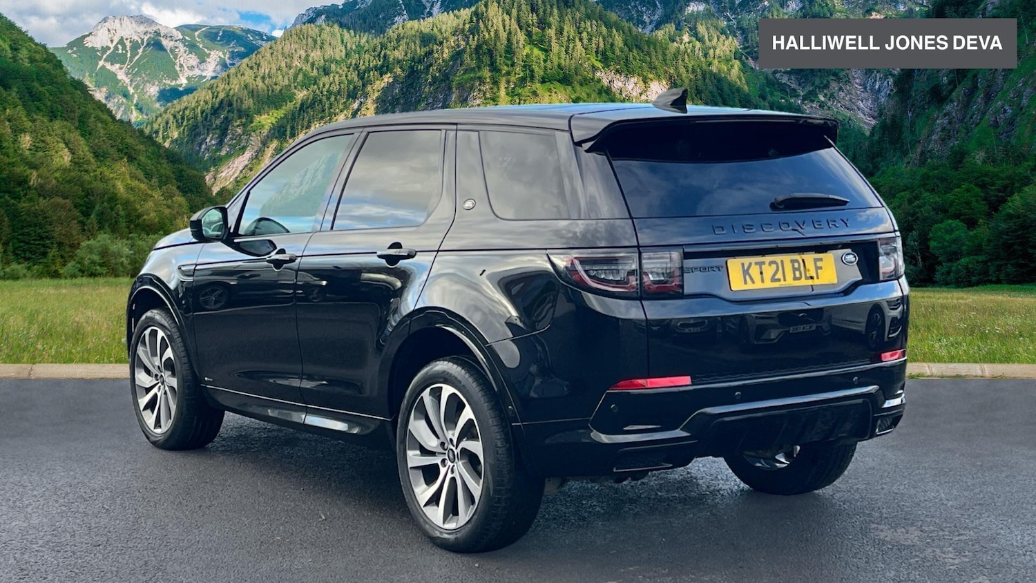 Used Land Rover Discovery Sport 2021 for sale - 76781153: Photo 2