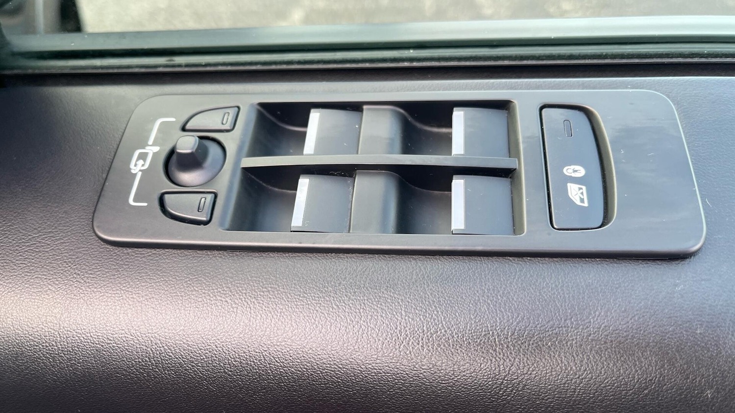 Used Land Rover Discovery Sport 2021 for sale - 76781153: Photo 23