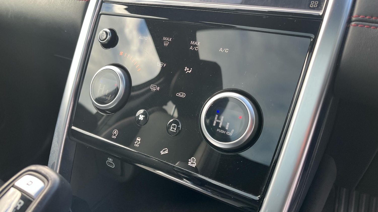 Used Land Rover Discovery Sport 2021 for sale - 76781153: Photo 25