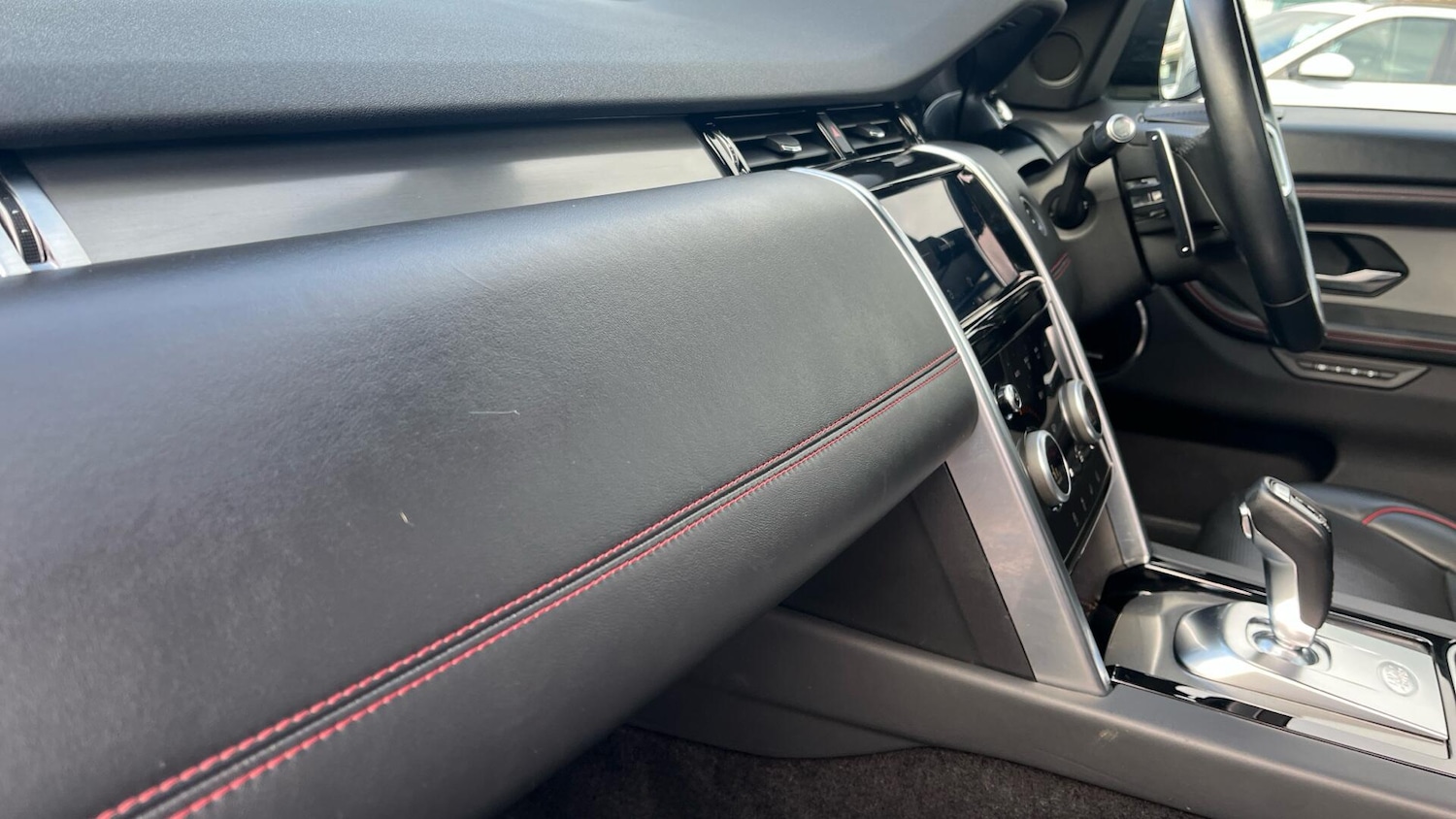 Used Land Rover Discovery Sport 2021 for sale - 76781153: Photo 35