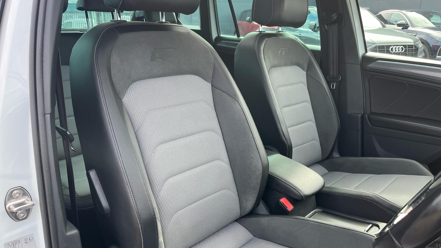 Used Volkswagen Tiguan 2019 for sale - 78034536: Photo 38