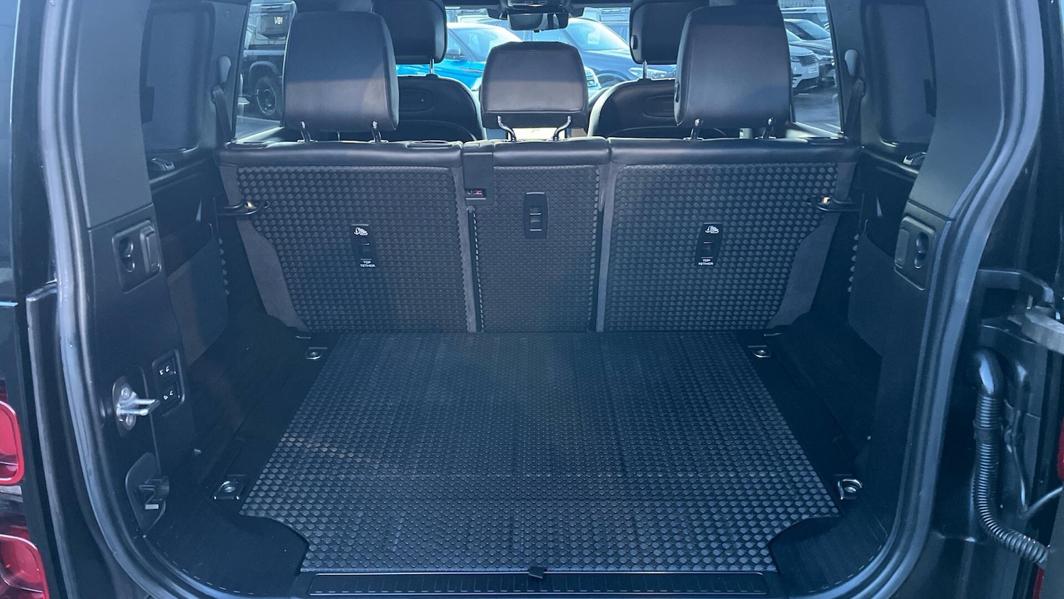 Used Land Rover Defender 110 2021 for sale - 77358851: Photo 13