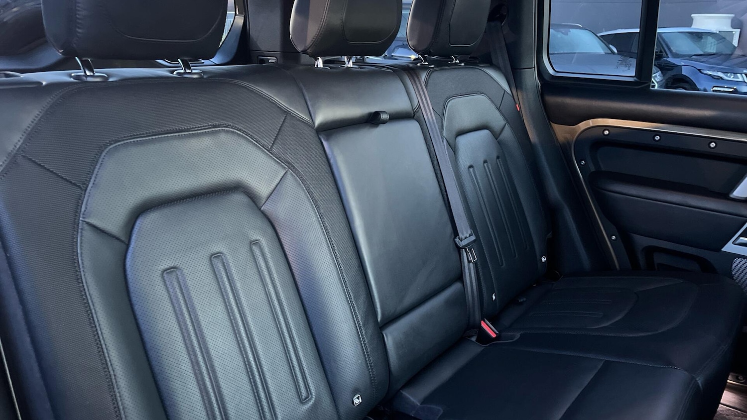 Used Land Rover Defender 110 2021 for sale - 77358851: Photo 27