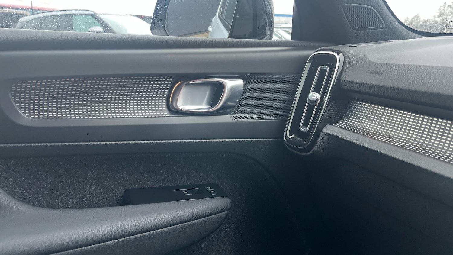 Used Volvo XC40 2021 for sale - 77510916: Photo 20