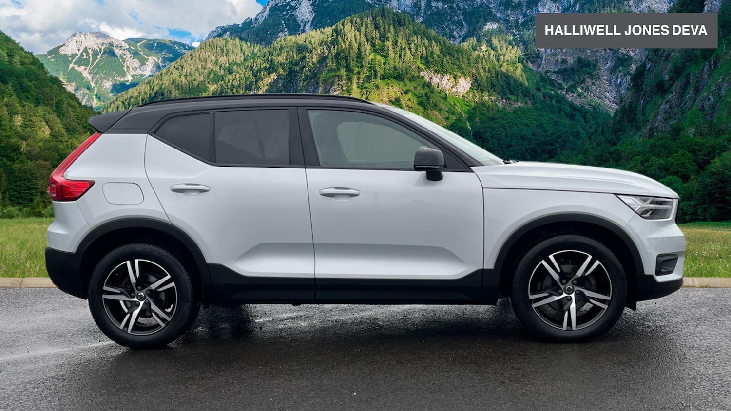 Used Volvo XC40 2021 for sale - 77510916: Photo 3