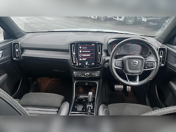 Used Volvo XC40 2021 for sale - 77510916: Photo