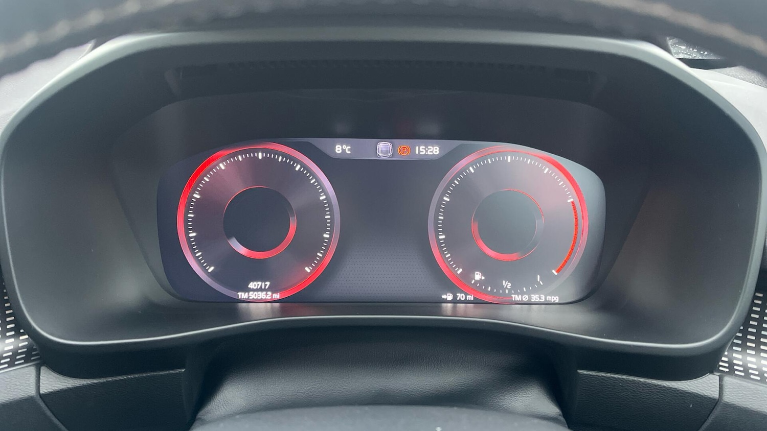 Used Volvo XC40 2021 for sale - 77510916: Photo 9