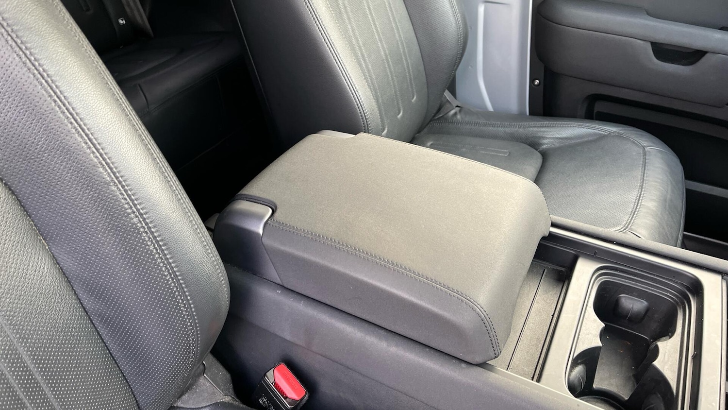 Used Land Rover Defender 90 2021 for sale - 77131759: Photo 19