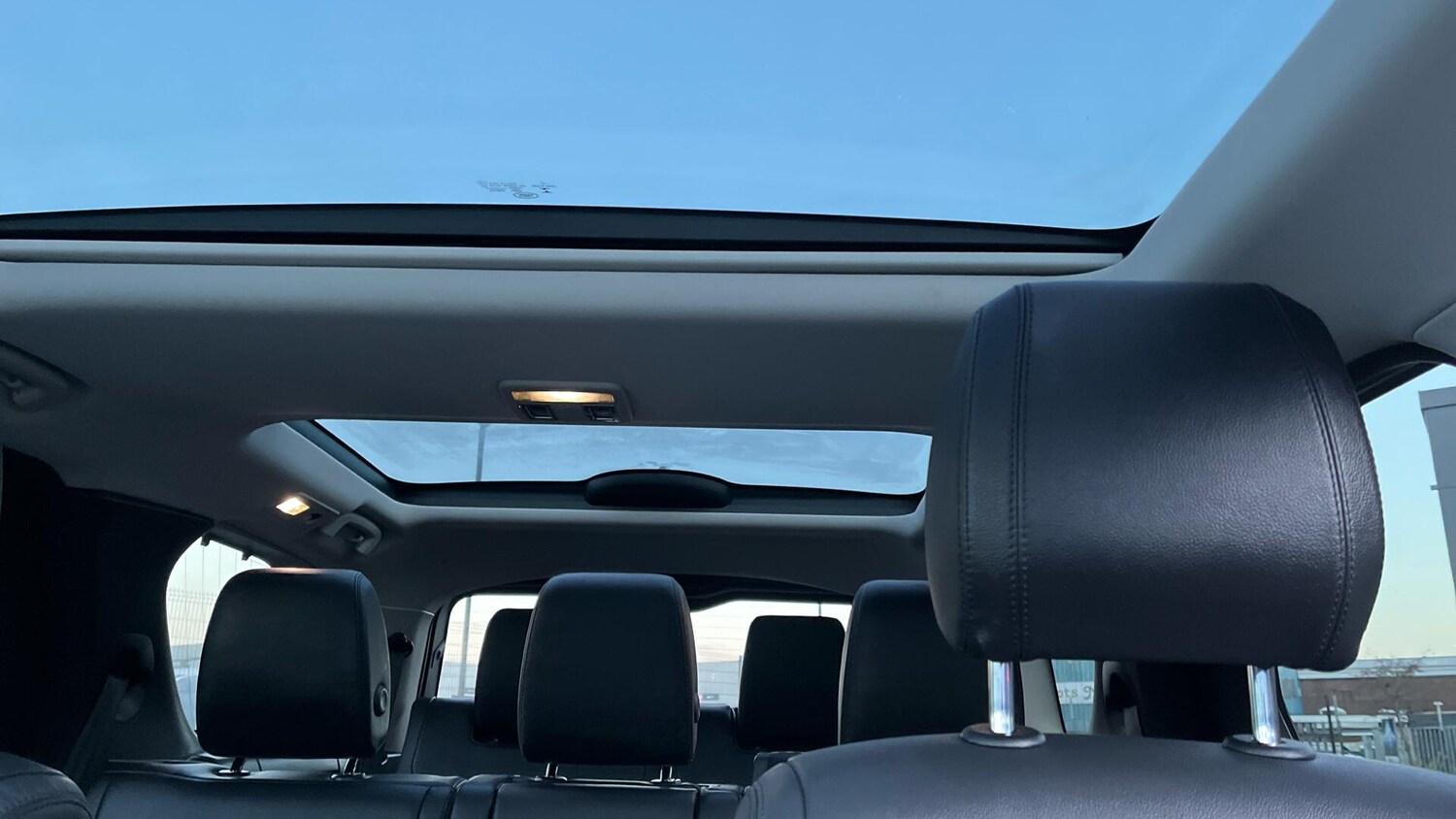 Used Land Rover Discovery 2019 for sale - 77439947: Photo 40