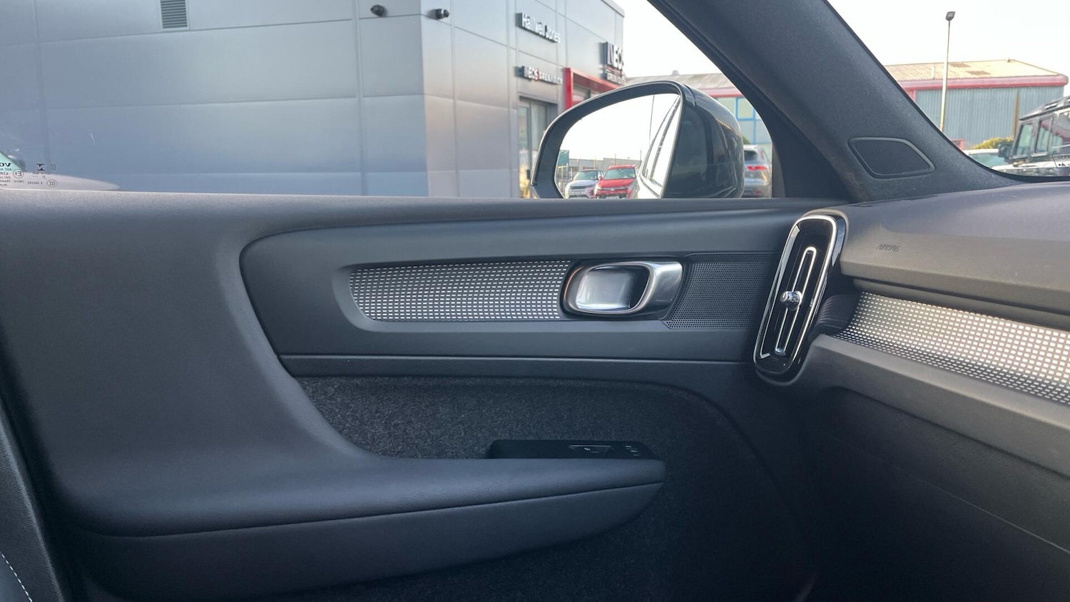 Used Volvo XC40 2021 for sale - 77050046: Photo 20