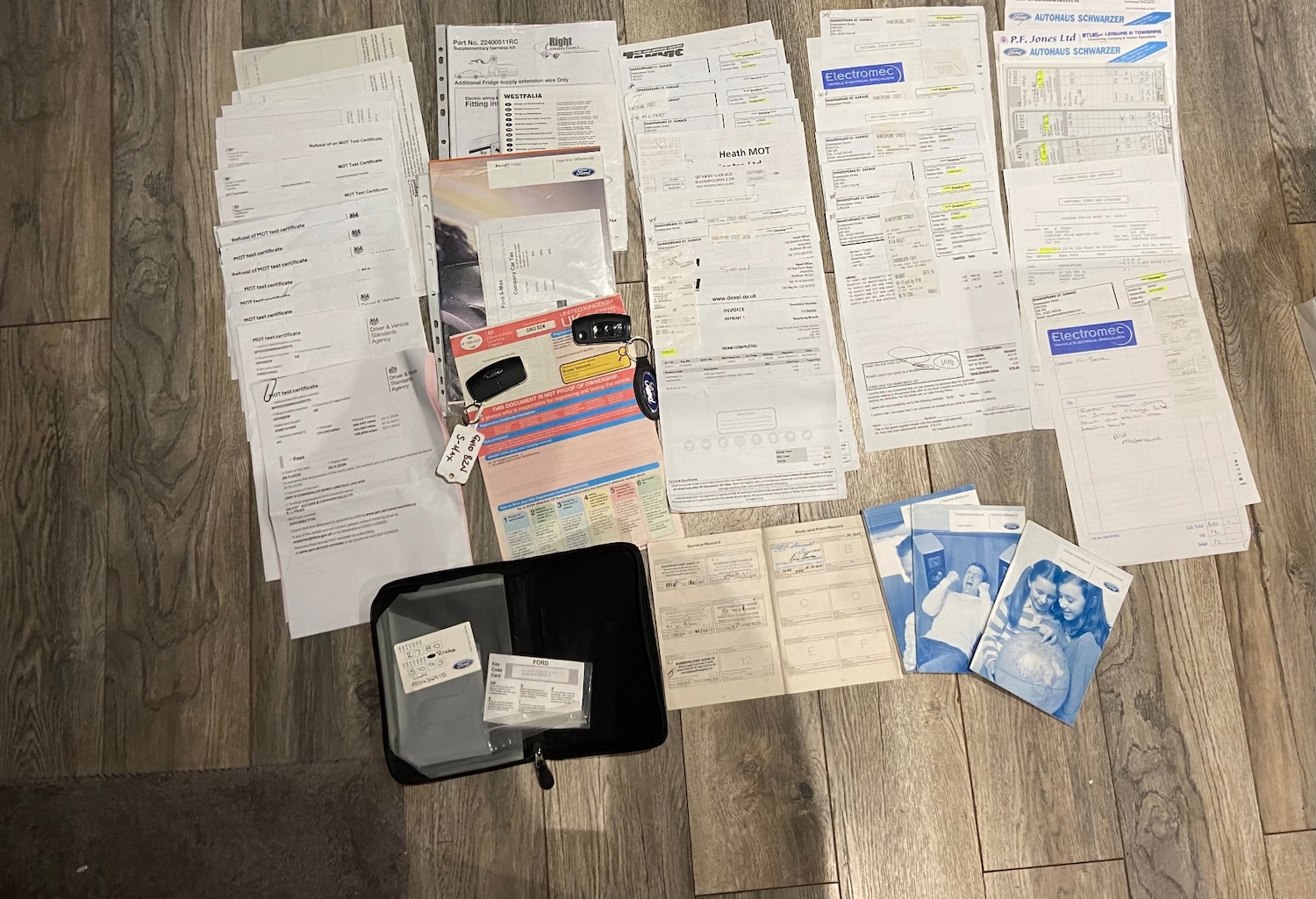 Used Ford S-Max 2010 for sale - 76723932: Photo 9