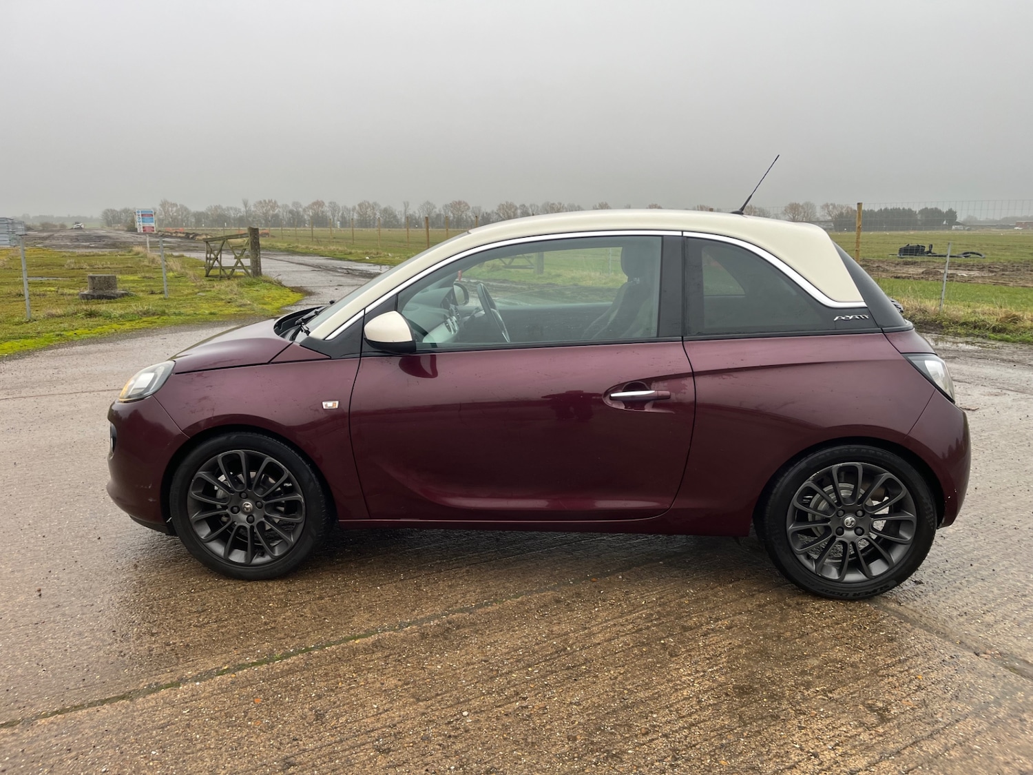 Used Vauxhall ADAM 2014 for sale - 77189152: Photo 17