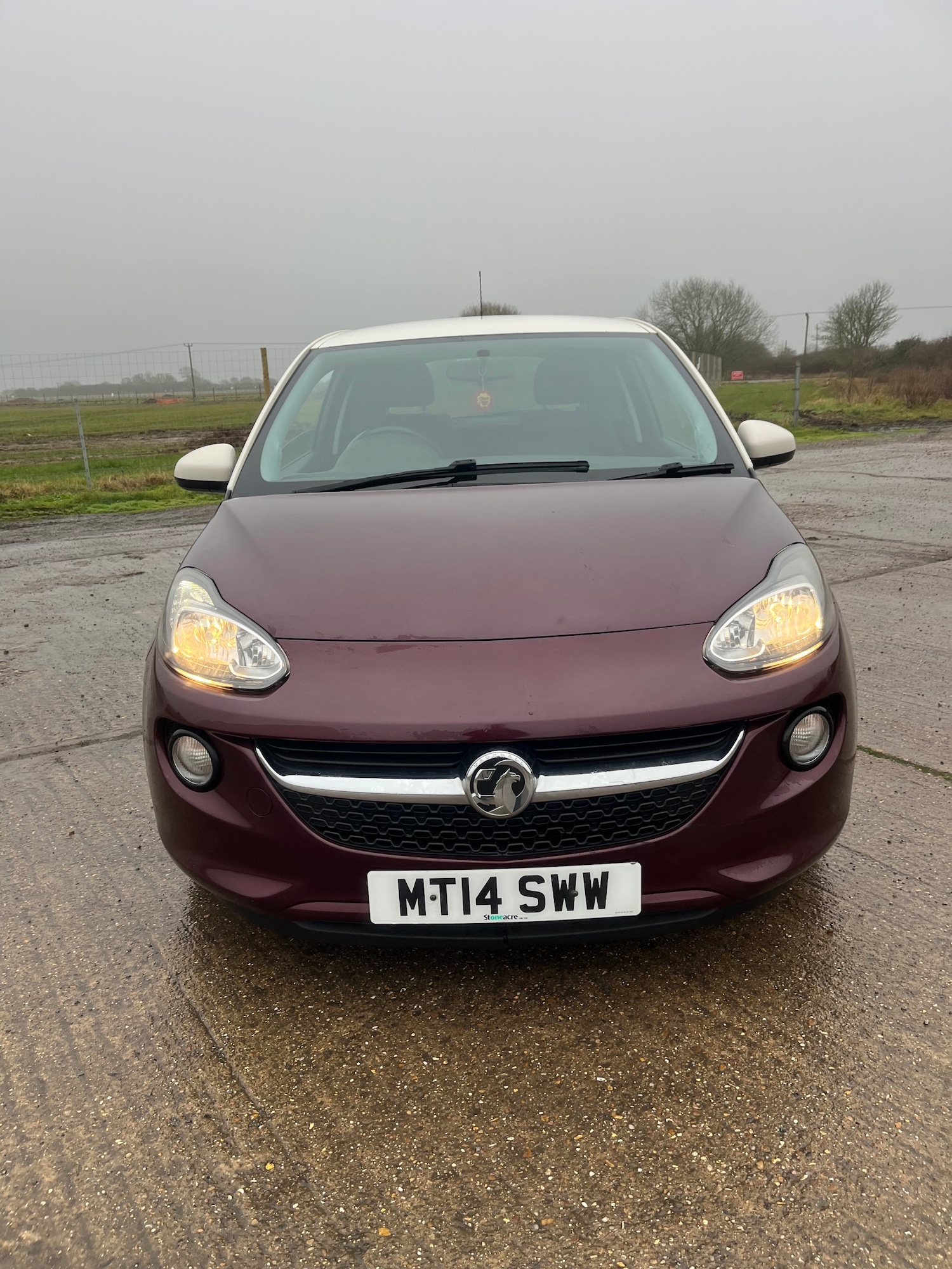Used Vauxhall ADAM 2014 for sale - 77189152: Photo 2