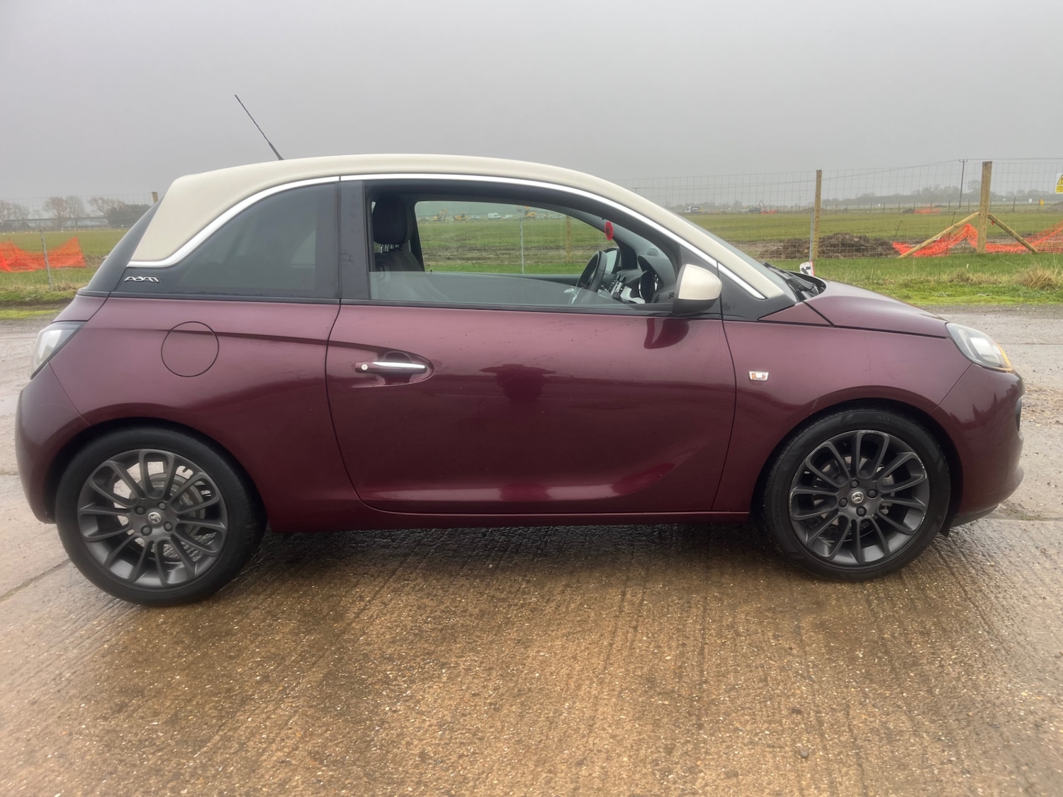 Used Vauxhall ADAM 2014 for sale - 77189152: Photo 4