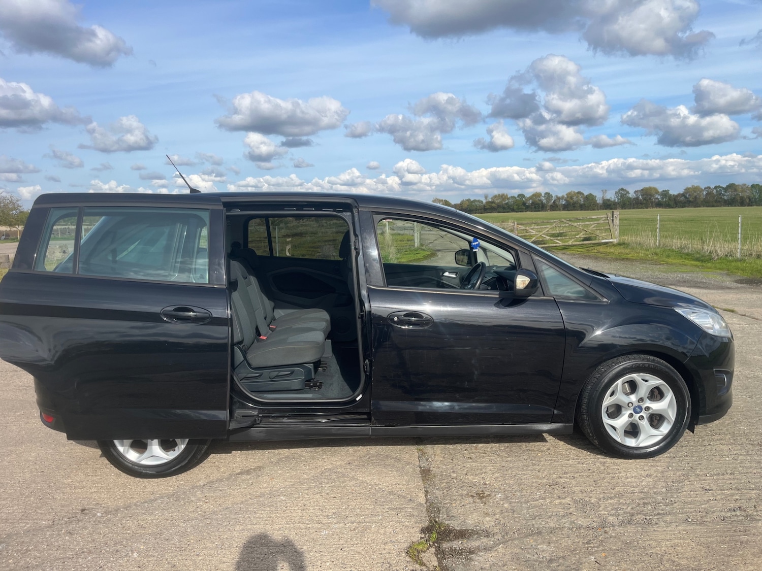 Used Ford Grand C-Max 2011 for sale - 76104487: Photo 26