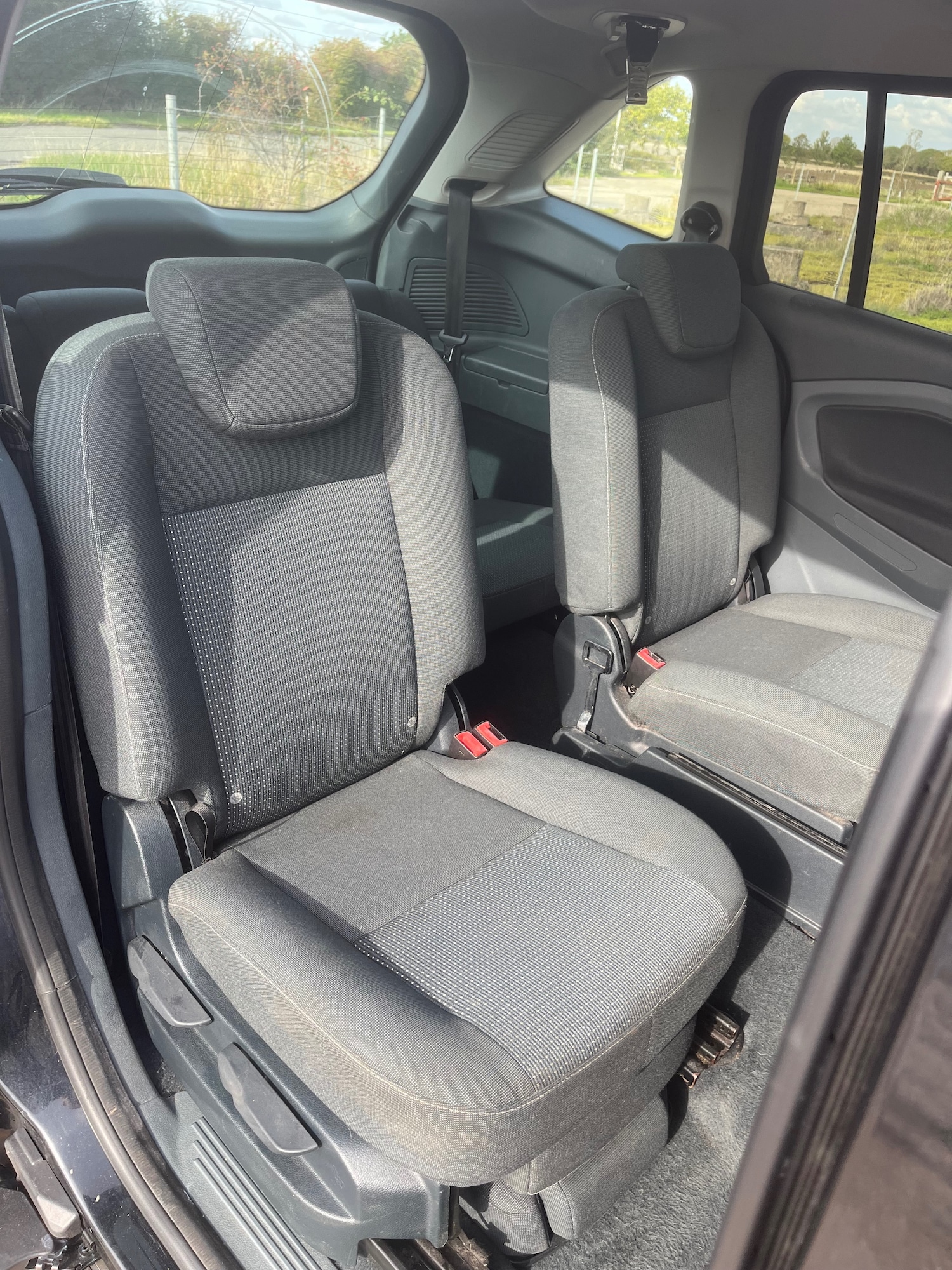 Used Ford Grand C-Max 2011 for sale - 76104487: Photo 33