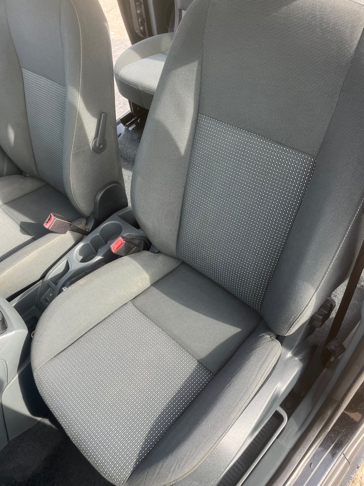 Used Ford Grand C-Max 2011 for sale - 76104487: Photo 37