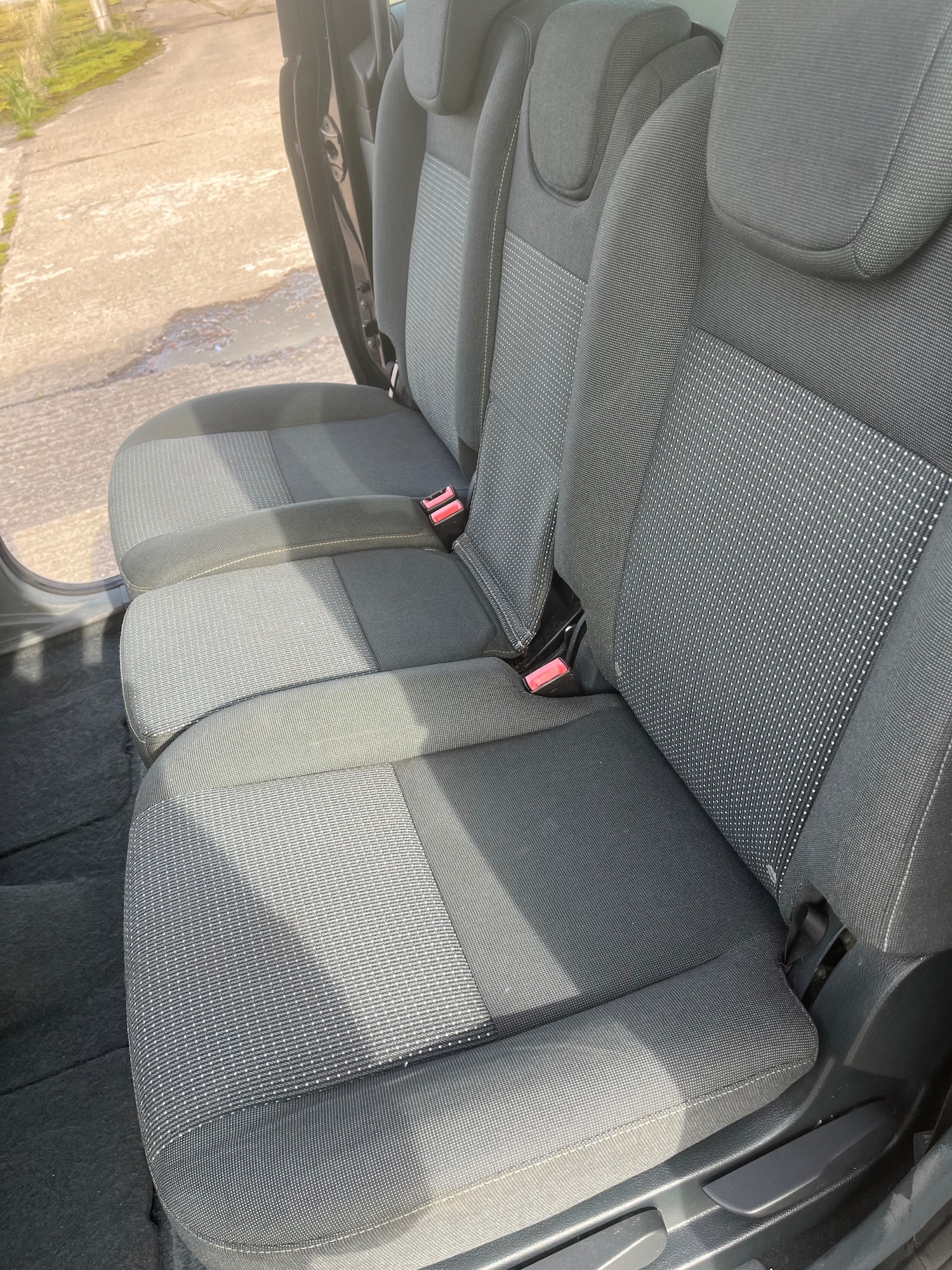 Used Ford Grand C-Max 2011 for sale - 76104487: Photo 38