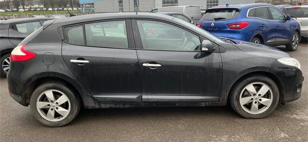 Used Renault Megane 2011 for sale - 77610141: Photo 3